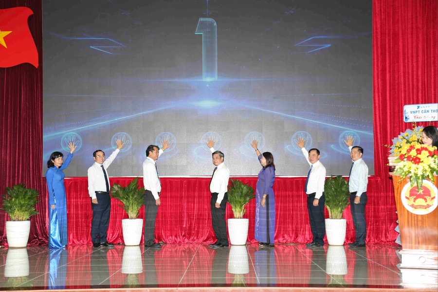 Cần Thơ: Ra mắt trang thông tin điện tử Đại biểu dân cử với cử tri và Nhân dân