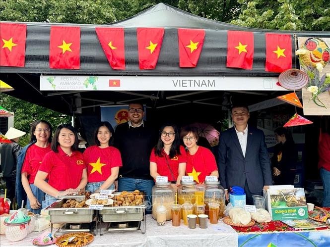 Đưa ẩm thực Việt trở thành "đại sứ văn hóa"