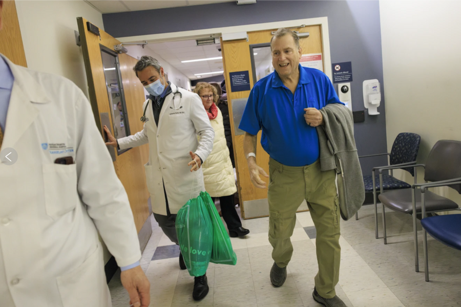 “Kỳ tích” sống khỏe sau 6 tháng ghép thận từ lợn biến đổi gen