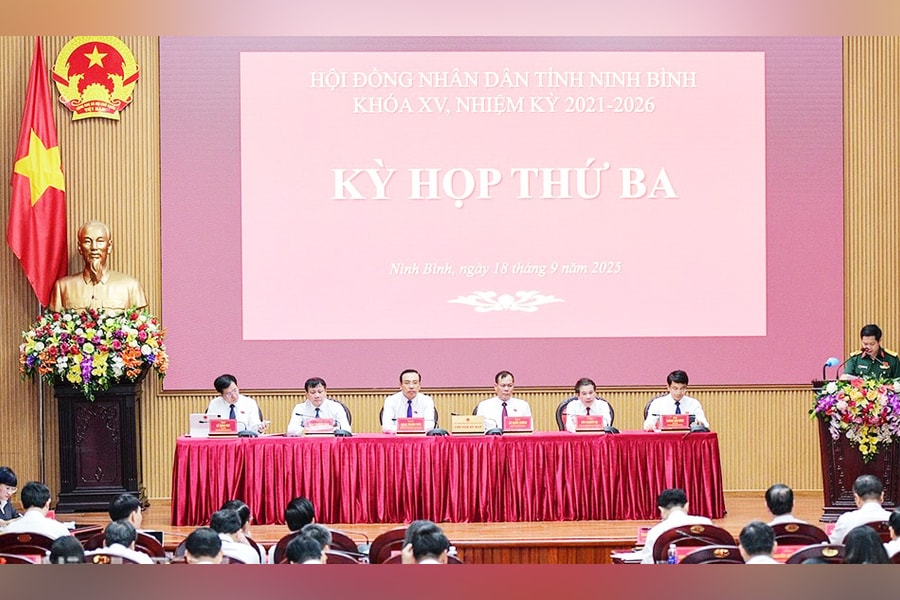 Tăng cường giám sát hoạt động chính quyền địa phương 2 cấp