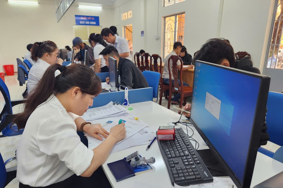 Bài 3: Cử cán bộ chuyên môn hỗ trợ các xã, phường