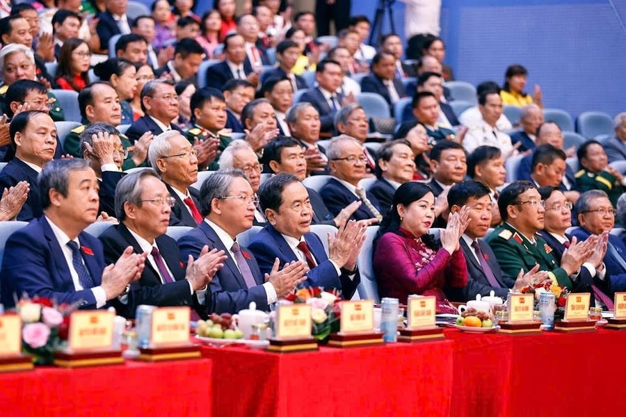 Chủ tịch Quốc hội Trần Thanh Mẫn: Quyết tâm đưa Khánh Hòa thành cực tăng trưởng chiến lược của quốc gia