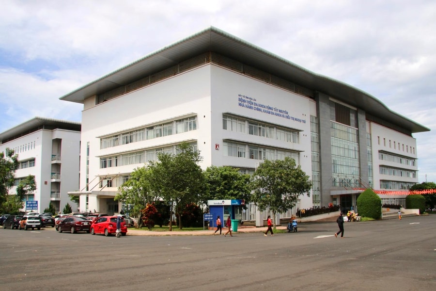 Đắk Lắk: Sở Y tế xem xét đơn xin từ chối phụ trách Bệnh viện Đa khoa vùng Tây Nguyên của một Phó Giám đốc