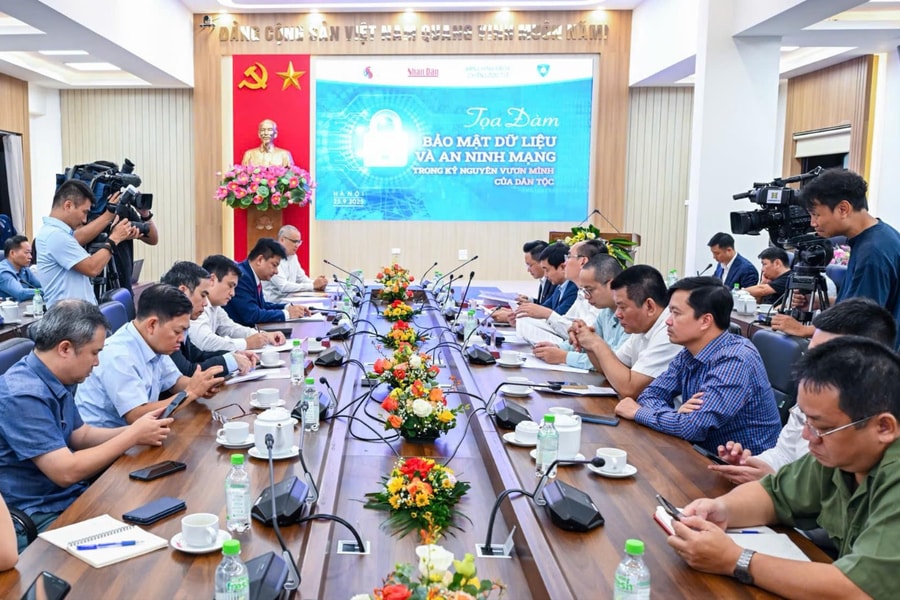 Bảo mật dữ liệu và an ninh mạng trong kỷ nguyên vươn mình của dân tộc