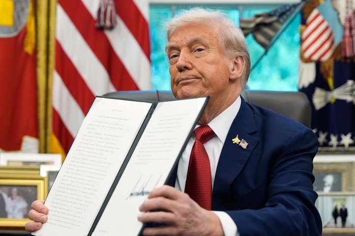 Tổng thống Donald Trump ký sắc lệnh cho phép bán TikTok với giá 14 tỷ USD