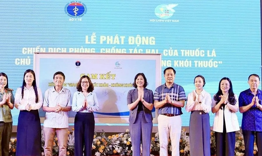 Phát động chiến dịch phòng, chống tác hại của thuốc lá
