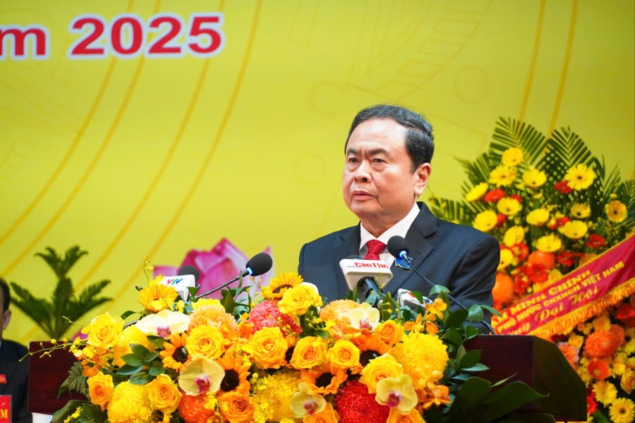 Quyết liệt hành động để Cần Thơ có bước phát triển mới mạnh mẽ, vì cả nước, cùng cả nước phồn vinh, thịnh vượng