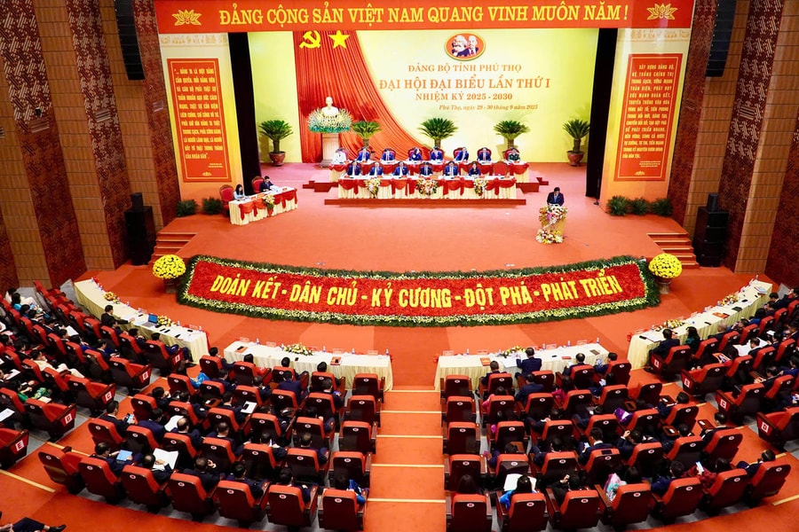 Đại hội Đảng bộ tỉnh Phú Thọ lần thứ I tiến hành họp phiên trù bị