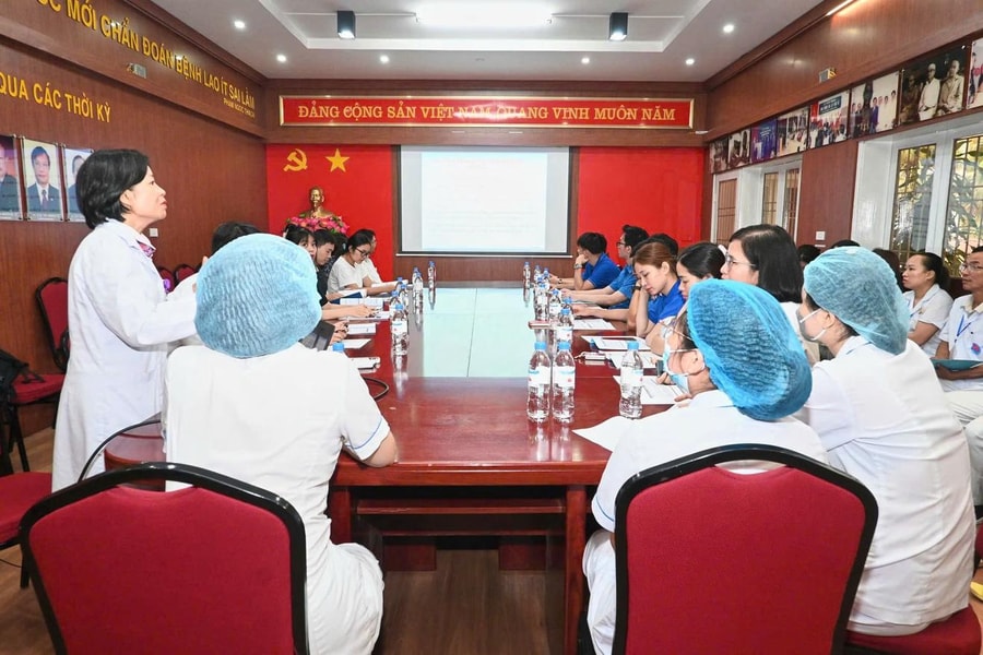 Tập huấn tư vấn cai nghiện thuốc lá cho thanh niên