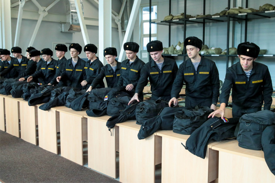 Tổng thống Putin phát động đợt tuyển quân mùa thu lớn nhất trong gần một thập kỷ