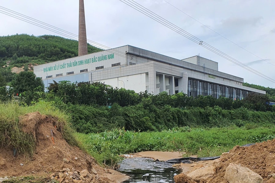 Công ty môi trường chôn lấp trái phép hàng chục ngàn tấn rác thải, Đà Nẵng khẩn trương xử lý