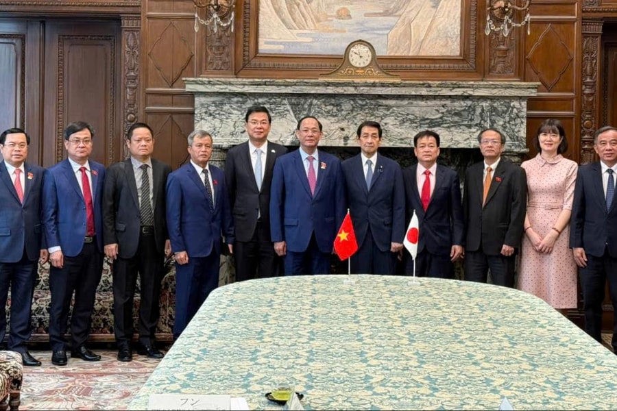 Phó Chủ tịch Quốc hội, Thượng tướng Trần Quang Phương hội kiến Chủ tịch Thượng viện Nhật Bản