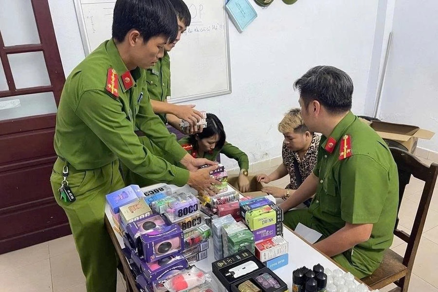 Pod Chill - ma túy núp bóng thuốc lá điện tử