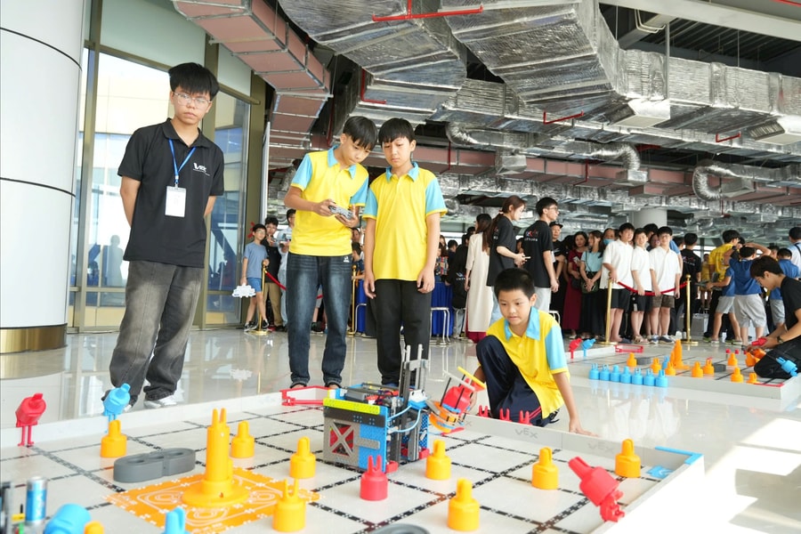 Giải Kick-off VEX Robotics 2026: Bước đệm tới sân chơi trí tuệ toàn cầu
