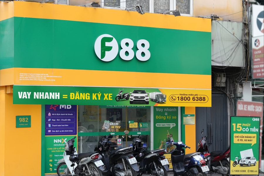 'Đồng hành qua khó khăn': F88 hỗ trợ tiền mặt, miễn phí trả chậm cho khách hàng vùng bão
