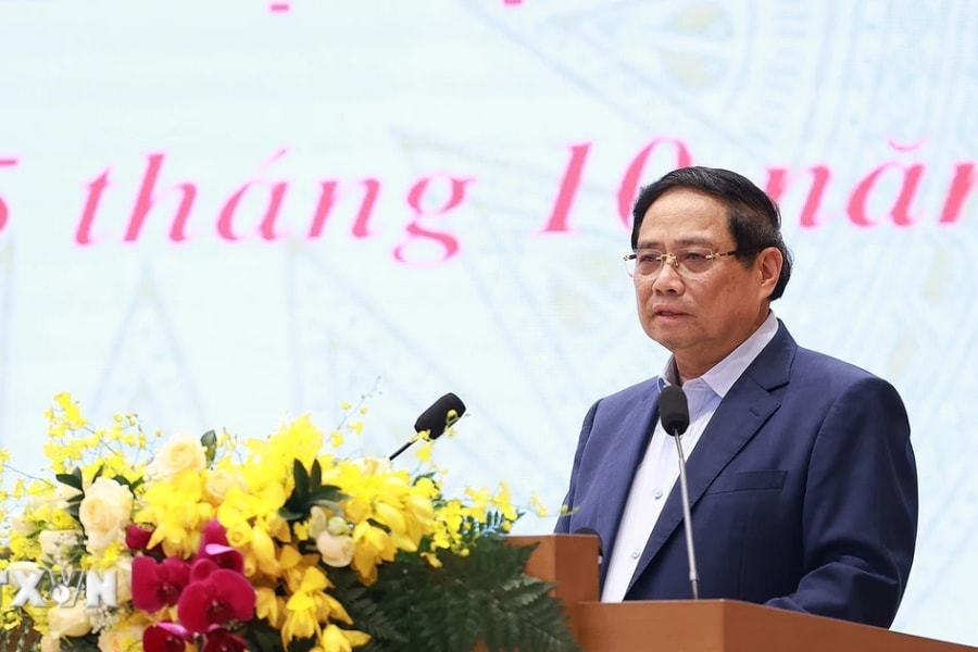 Thủ tướng Phạm Minh Chính phát động thi đua chào mừng Đại hội XIV của Đảng và bầu cử Quốc hội