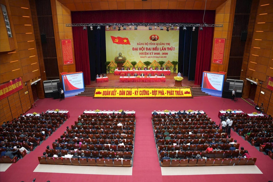 Khai mạc Đại hội đại biểu Đảng bộ tỉnh Quảng Trị lần thứ I