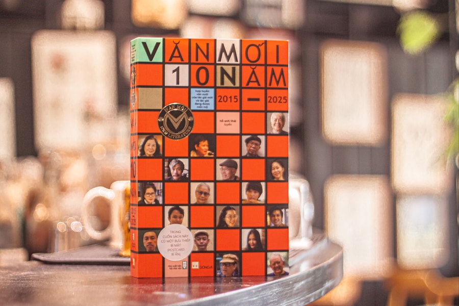 Ra mắt ấn bản "Văn Mới 10 năm 2015 - 2025"