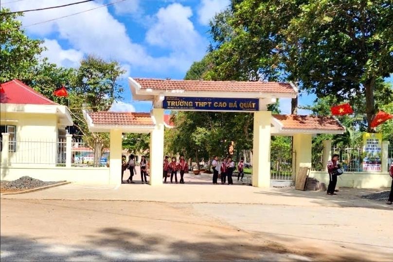 Đắk Lắk: Xử lý kỷ luật, miễn nhiệm Hiệu trưởng Trường THPT Cao Bá Quát