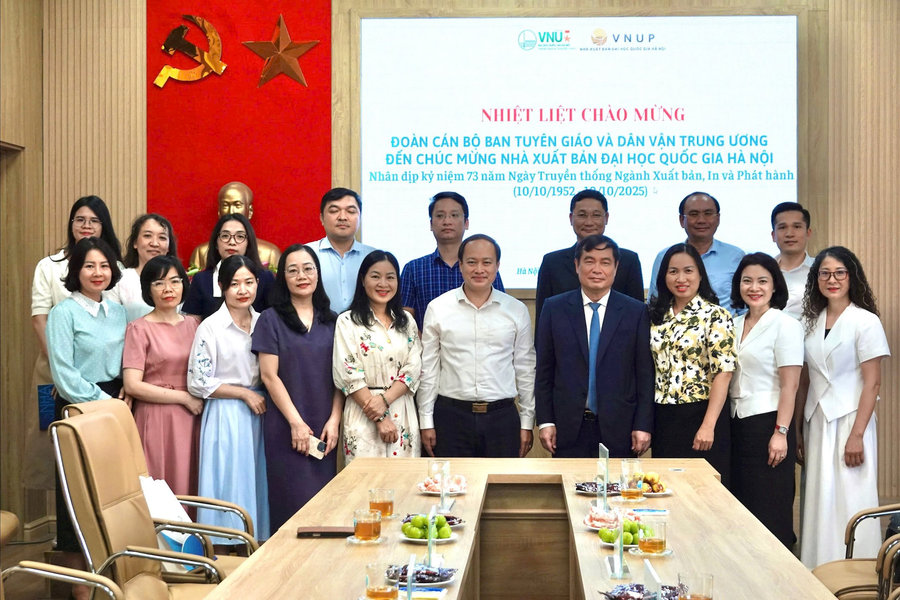 Ban Tuyên giáo và Dân vận Trung ương chúc mừng Nhà xuất bản Đại học Quốc gia Hà Nội