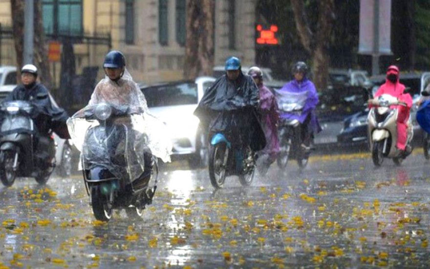 Hà Nội sắp có mưa lớn cục bộ trên phạm vi khu vực nội thành