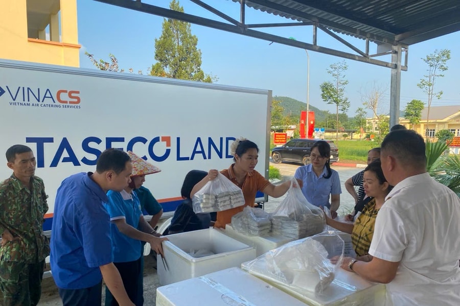 VINACS chung tay hỗ trợ người dân miền Bắc vượt qua bão lũ