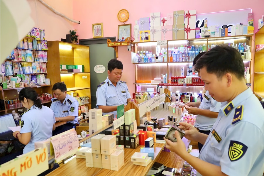 TP. Cần Thơ: Chống buôn lậu, gian lận thương mại không có vùng cấm