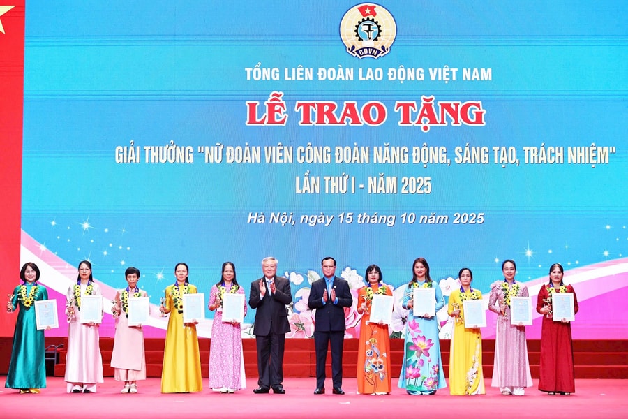 Lễ trao tặng Giải thưởng “Nữ đoàn viên Công đoàn năng động, sáng tạo, trách nhiệm” lần thứ I, năm 2025