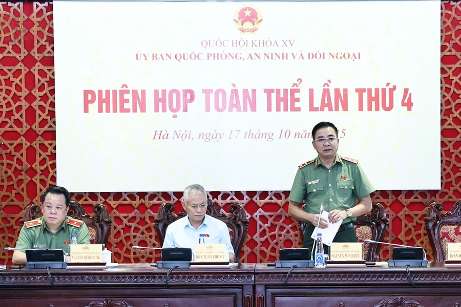Ủy ban Quốc phòng, An ninh và Đối ngoại họp phiên toàn thể lần thứ 4