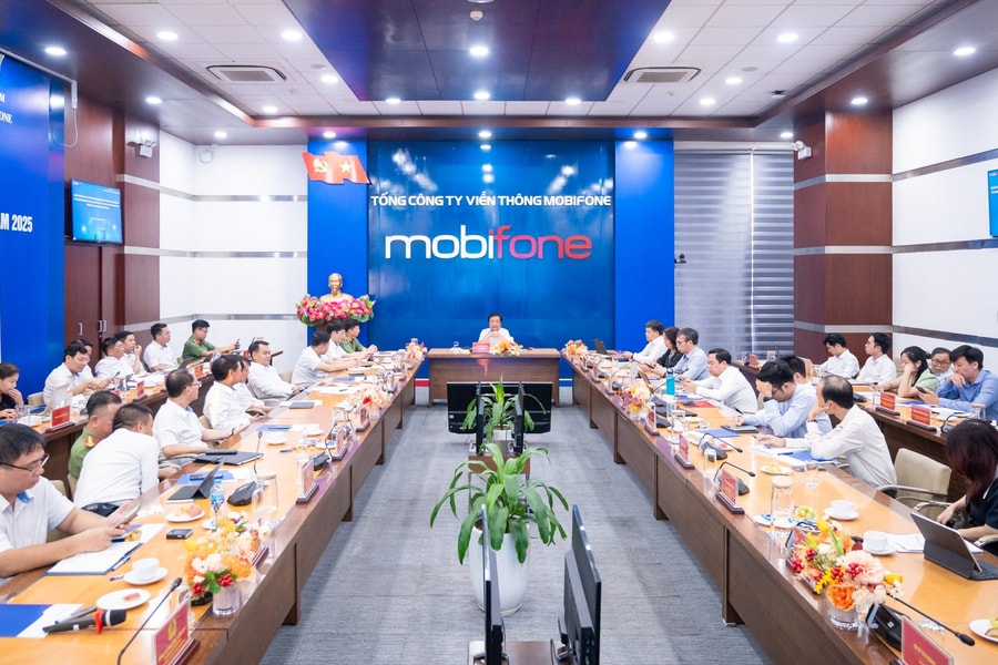 Hoàn thiện khung pháp lý thúc đẩy phát triển trí tuệ nhân tạo an toàn, nhân văn