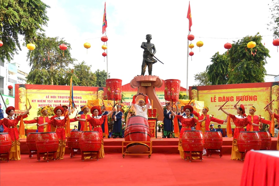 Nhiều hoạt động ý nghĩa tại Lễ hội kỷ niệm 157 năm Anh hùng dân tộc Nguyễn Trung Trực