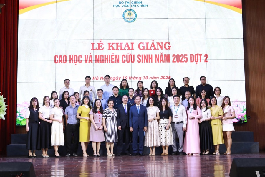 Học viện Tài chính khai giảng các lớp cao học và nghiên cứu sinh đợt 2 năm 2025