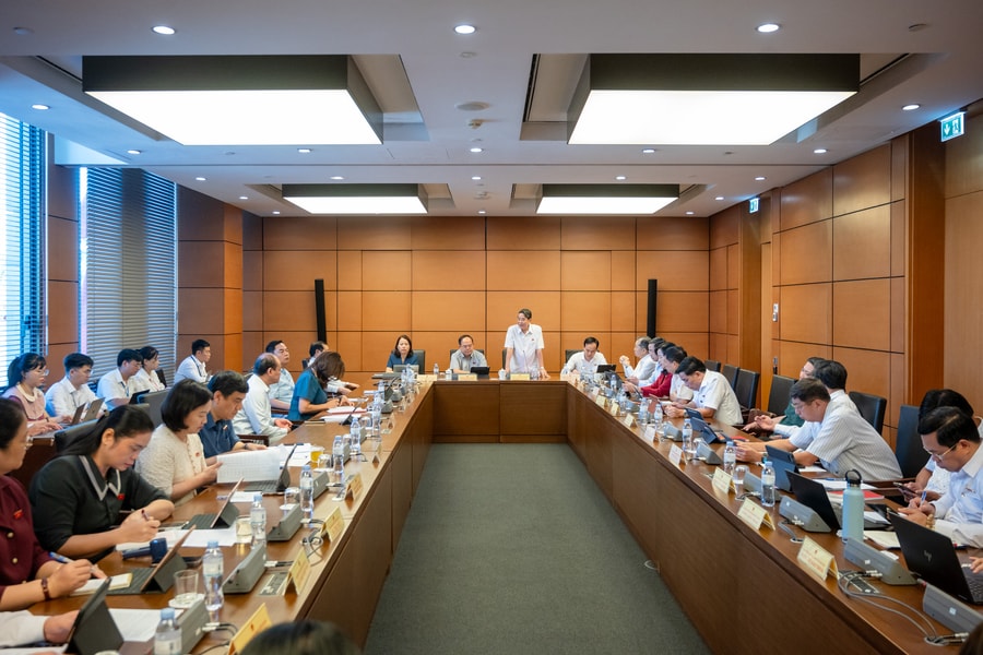 21/10/2025: Hình chung thảo luận tổ 16