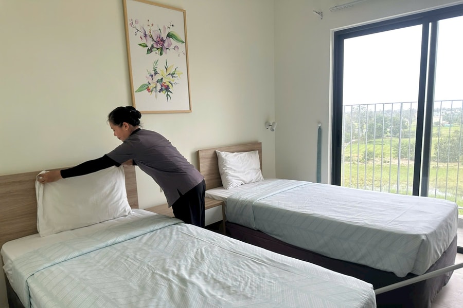 Đà Nẵng: Bão số 12 sắp đổ bộ, một khu nghỉ dưỡng chuẩn bị chỗ ở, lương thực đón dân tránh bão