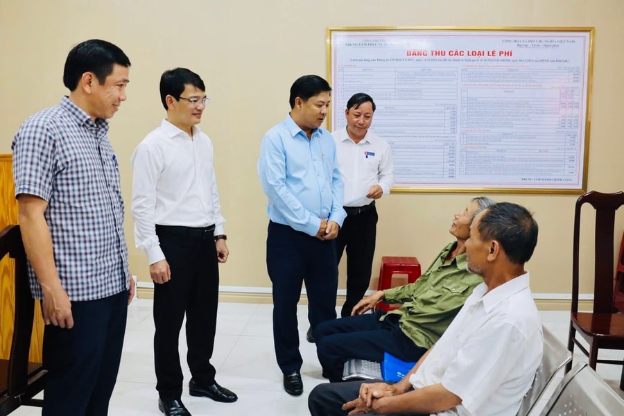 Đắk Lắk: Bí thư Tỉnh ủy Lương Nguyễn Minh Triết kiểm tra Trung tâm Phục vụ hành chính công phường Ea Kao