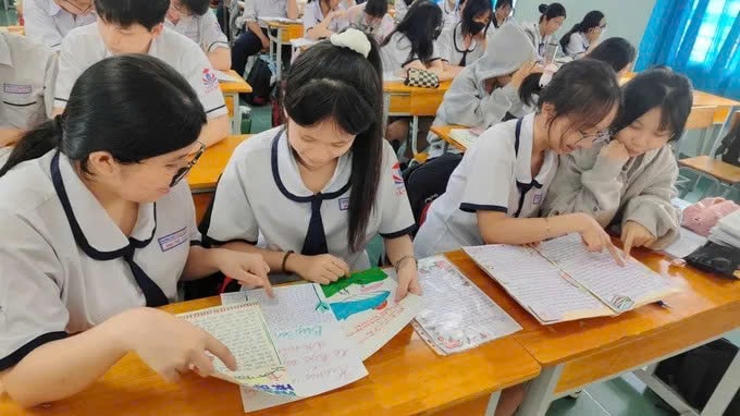 Bộ GD-ĐT: Phân định ranh giới giữa dạy thêm, học thêm và các hoạt động giáo dục tăng cường, bổ trợ