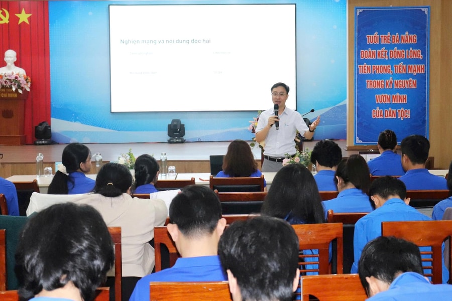 BHXH TP. Đà Nẵng và Thành đoàn ký kết chương trình phối hợp: Lan tỏa chính sách an sinh xã hội đến thế hệ trẻ