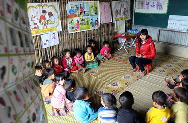 Siết chặt giáo dục bắt buộc 9 năm, chống bỏ học và tái mù chữ