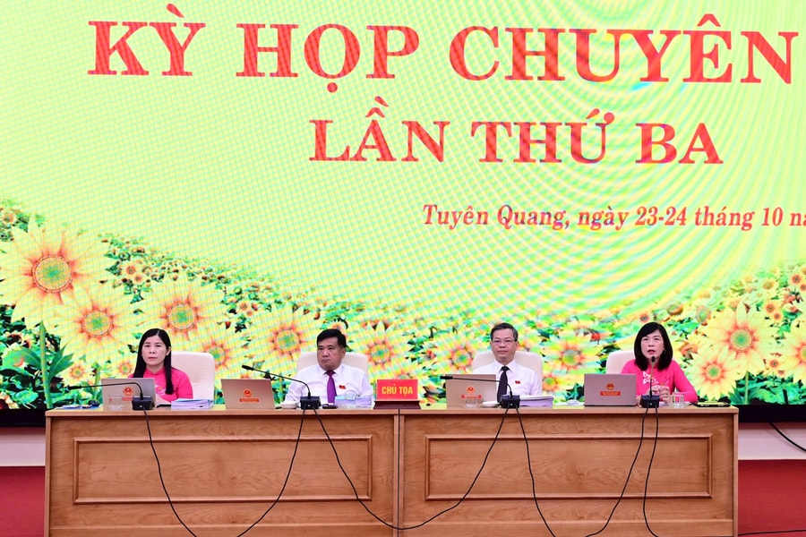 Tuyên Quang thông qua 16 nghị quyết quan trọng tại Kỳ họp thứ Ba