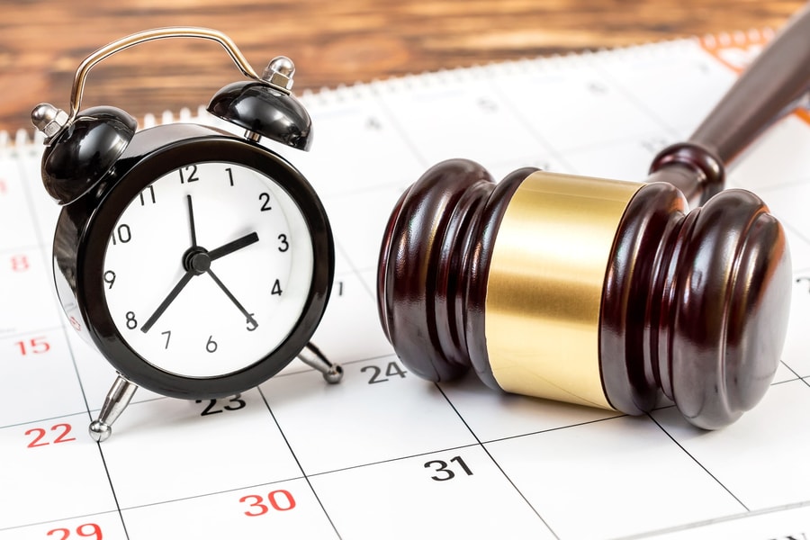 Thời hạn và cơ chế gia hạn - hai chiếc neo hiến định