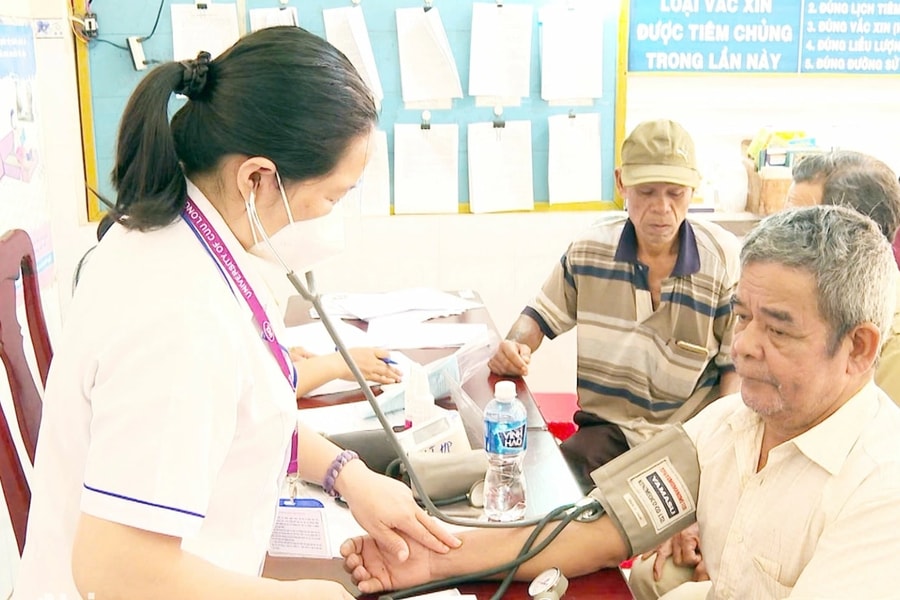 Đồng Nai sẽ thu hút nhân lực chất lượng cao cho y tế cơ sở