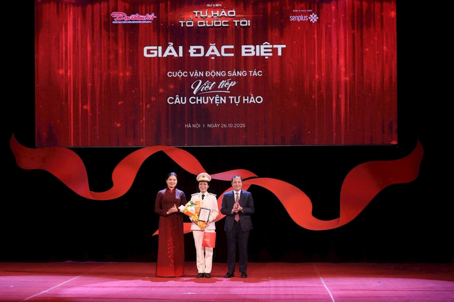 Trao giải cuộc vận động sáng tác “Viết tiếp câu chuyện tự hào”: Lan tỏa của tinh thần yêu nước trong thời đại mới