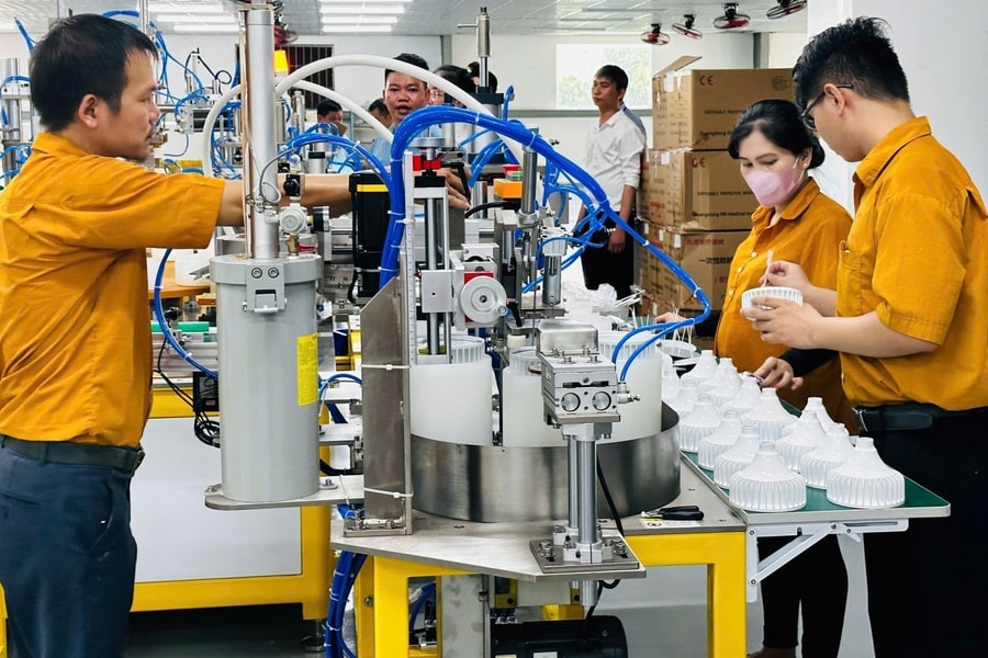 TP. Hồ Chí Minh: Kinh tế phục hồi, thị trường lao động sôi động