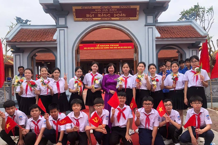 Thêm “địa chỉ đỏ” để giáo dục truyền thống