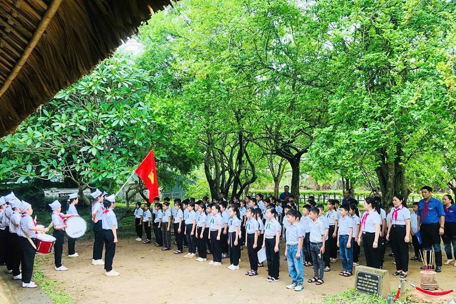 Điểm tựa vững chắc cho Tân Trào đi lên