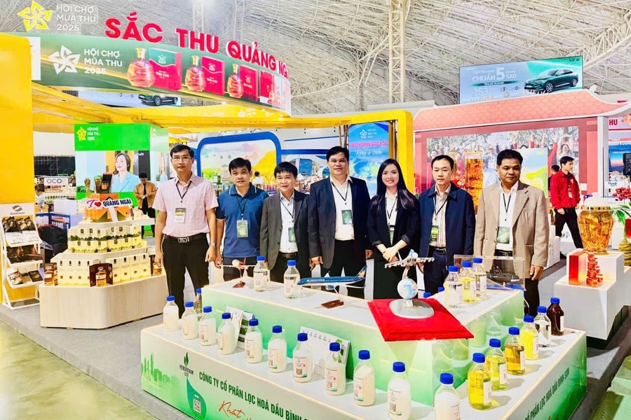 BSR trưng bày nhiều sản phẩm tiêu biểu tại Hội chợ Mùa Thu 2025