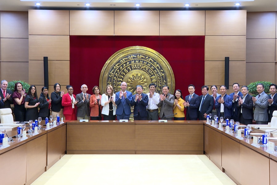 Thúc đẩy hợp tác nghị viện – vun đắp tình hữu nghị đặc biệt Việt Nam – Cuba