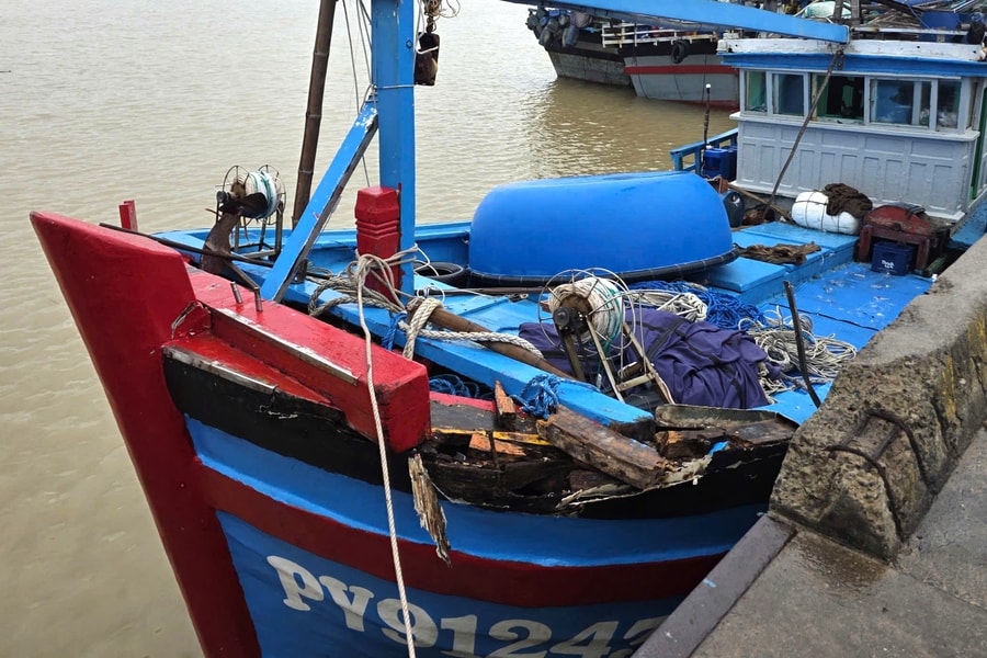 Đắk Lắk: Chuyển cơ quan điều tra vụ tàu cá bị đập phá trên biển