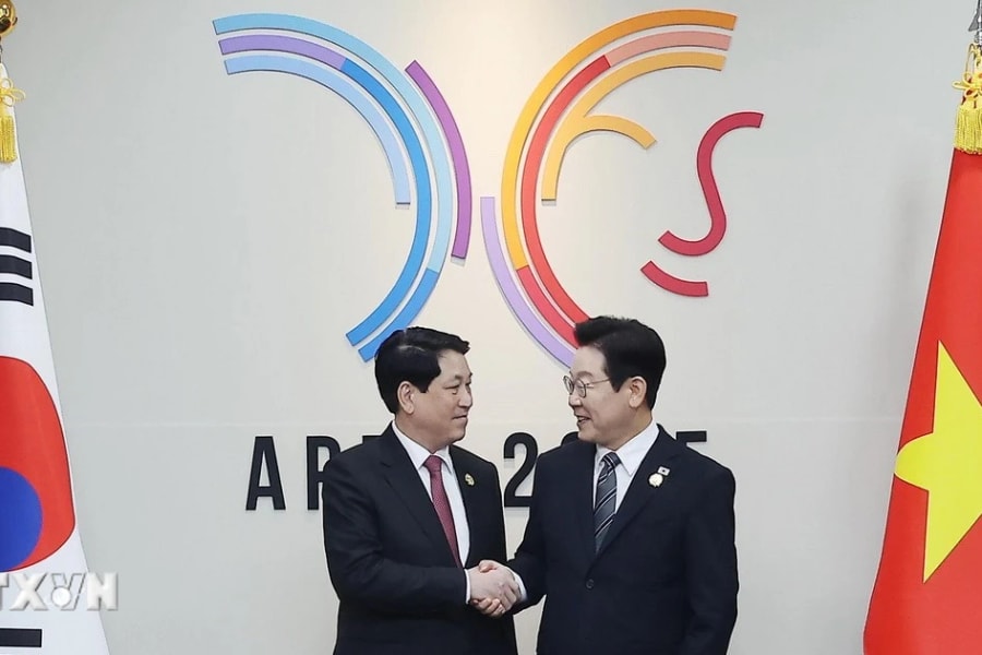 Chủ tịch nước Lương Cường hội đàm với Tổng thống Hàn Quốc