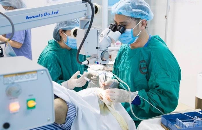 Đề xuất về chế độ, tiền lương, phụ cấp cho cán bộ ngành y tế